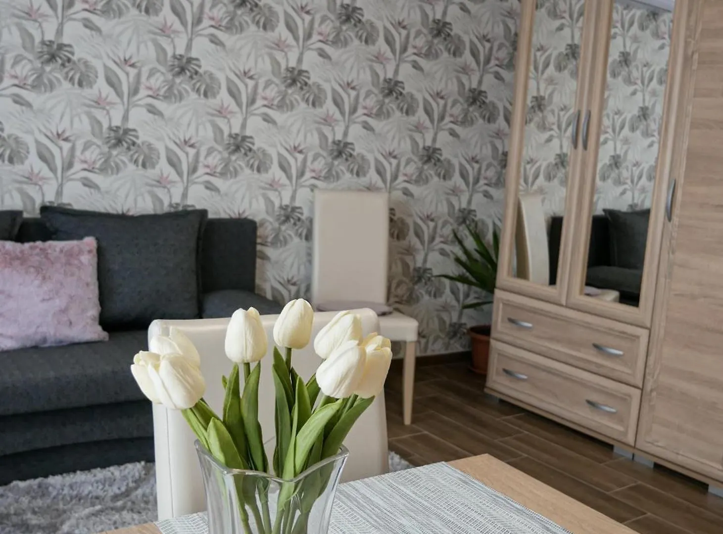 Varfal Apartman Eger Apartment